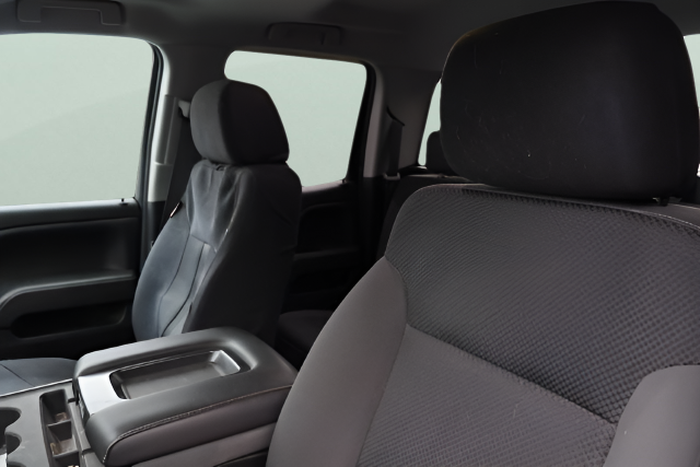 Used 2014 Black Chevrolet LT image 11