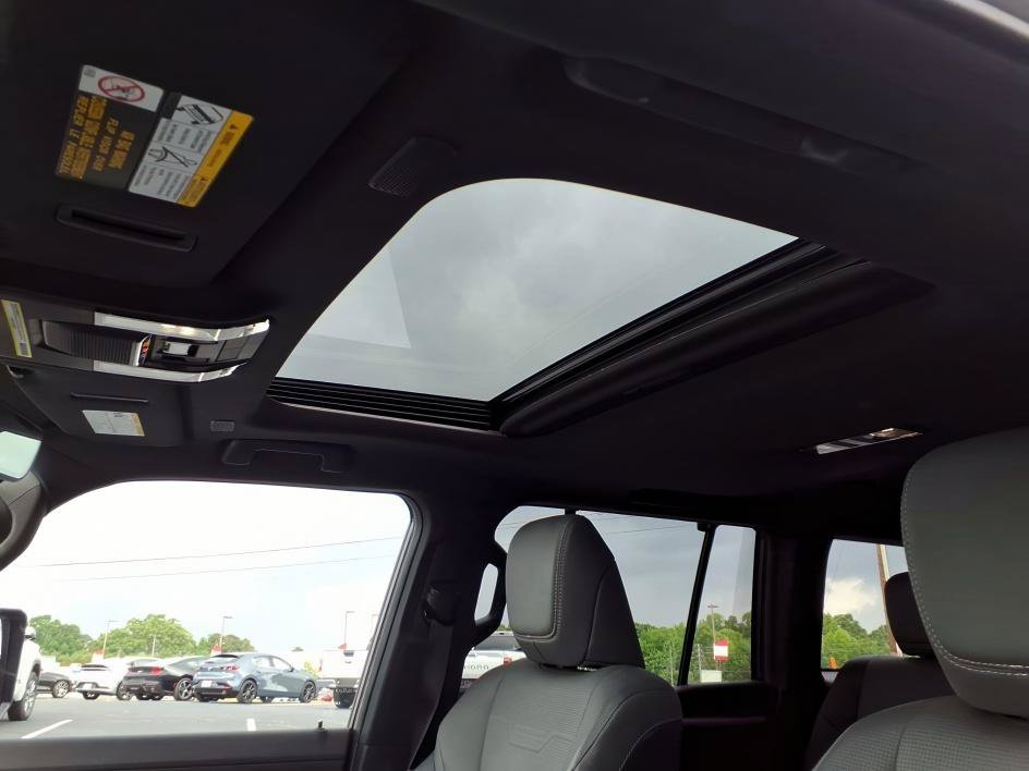 2024 Lexus GX Luxury - Photo 15
