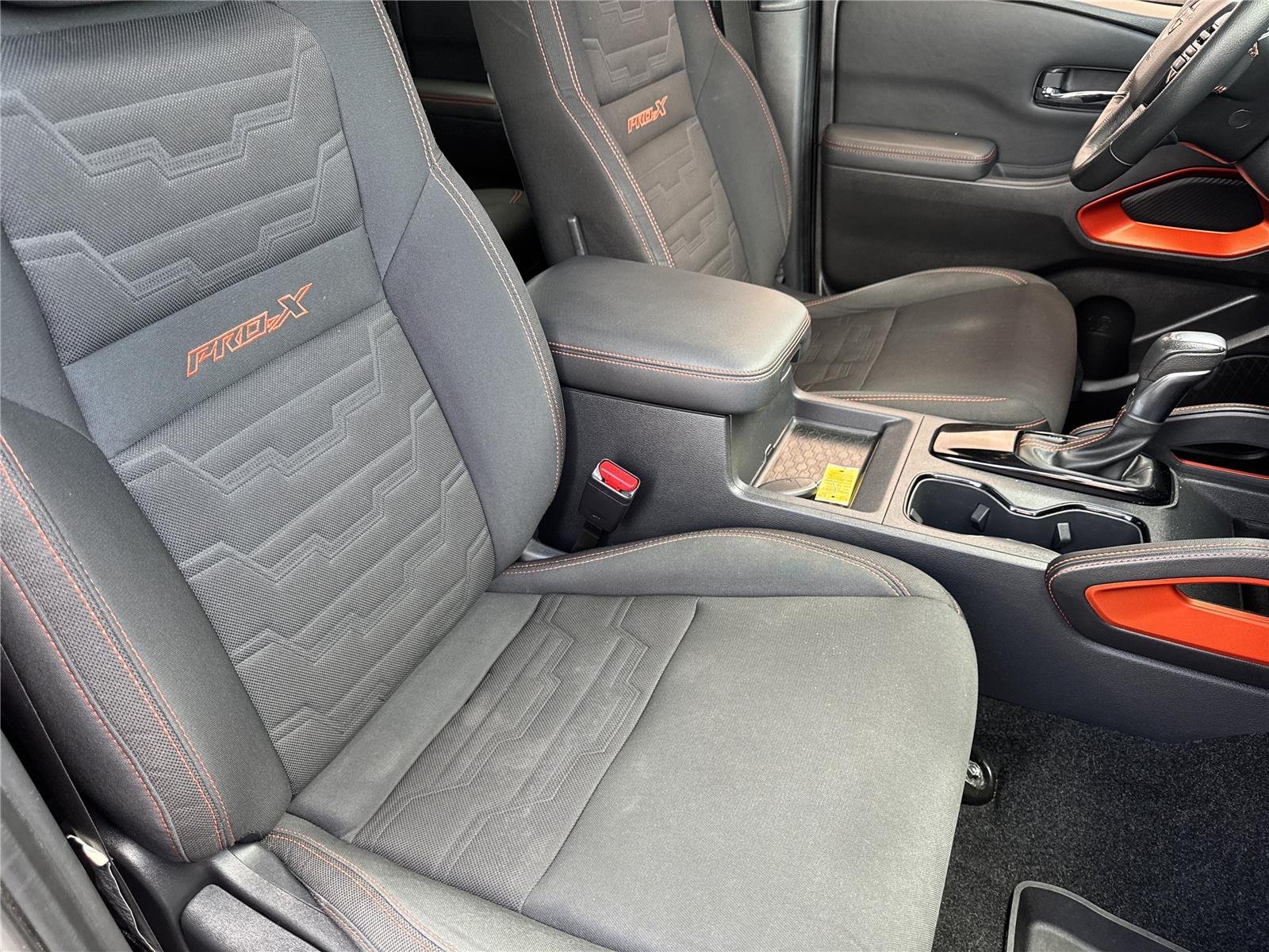 Used 2022 Super Black Nissan PRO-X image 35