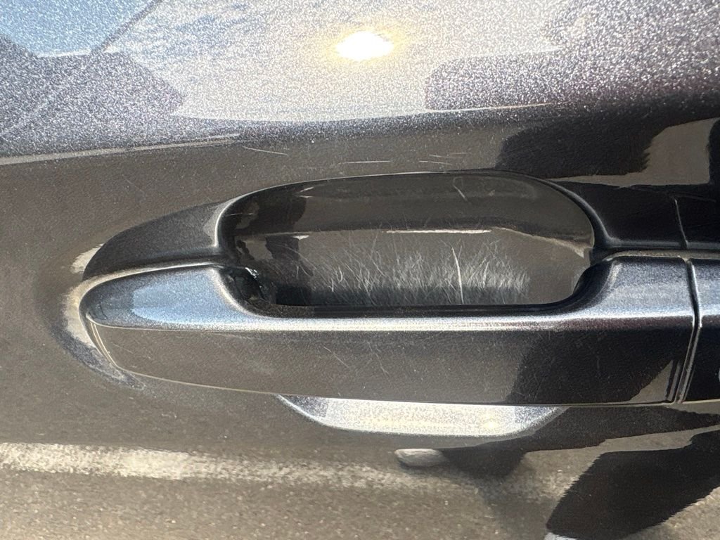 Used 2019 Gray Subaru 2.0i Premium image 12