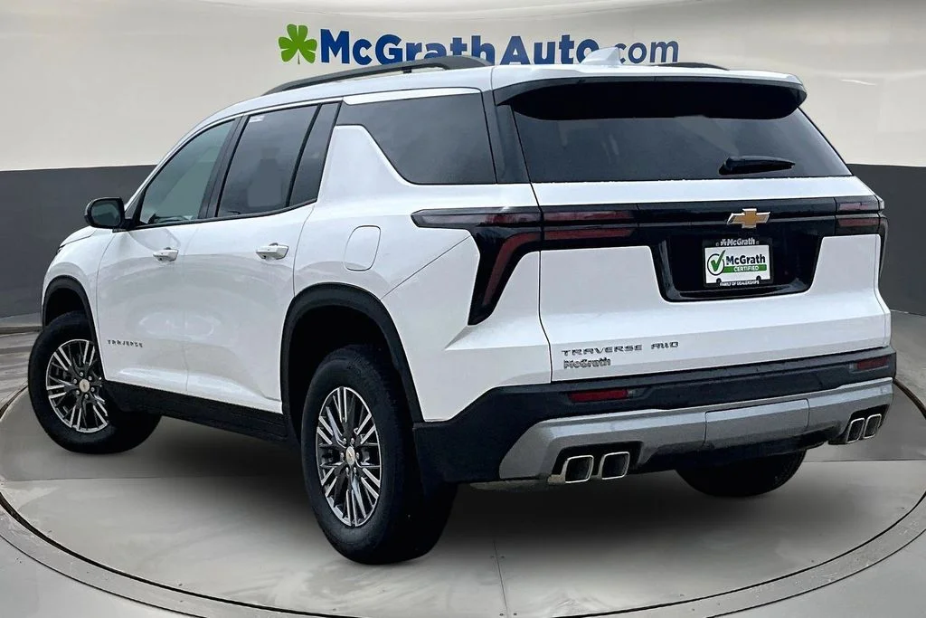 Used 2026 White Chevrolet LT image 5