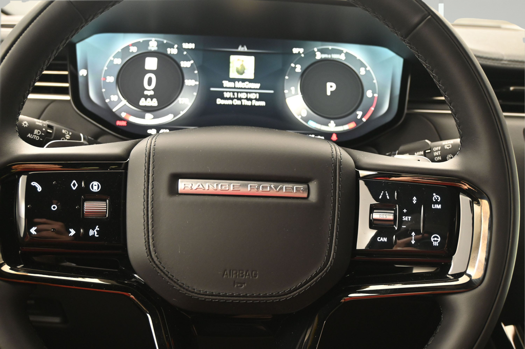 New 2026  Land Rover Dynamic SE image 15