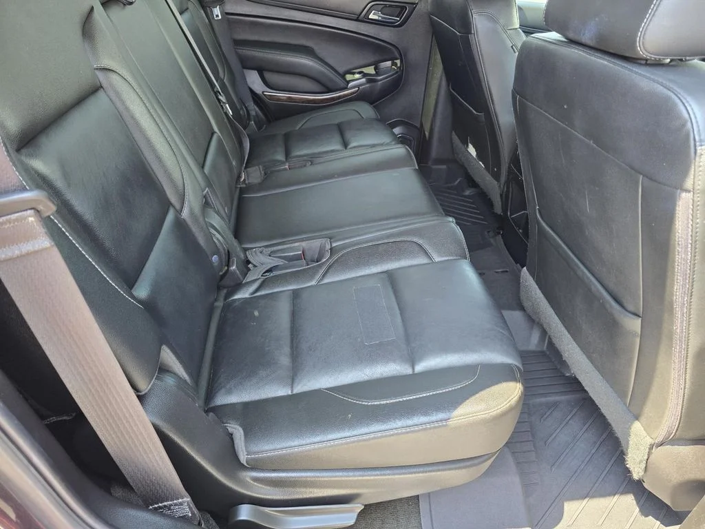 Used 2018 TUNGSTEN METALLIC Chevrolet LT image 20