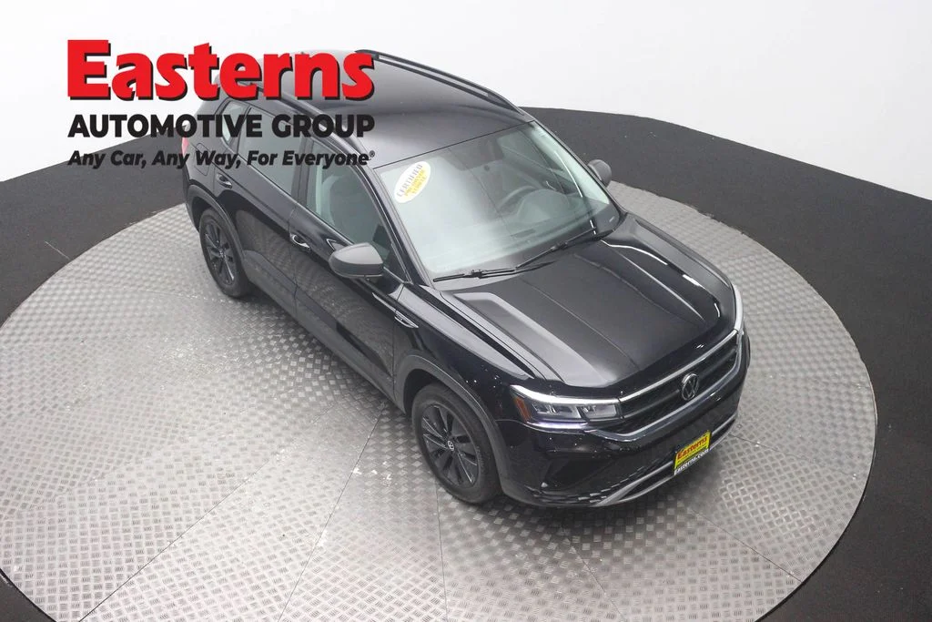 Used 2022 Black Volkswagen 1.5T S image 3