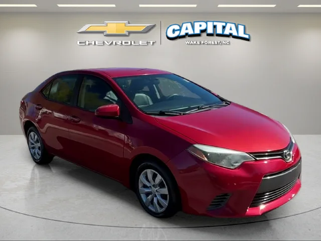 Used 2016 Red Toyota LE image 8