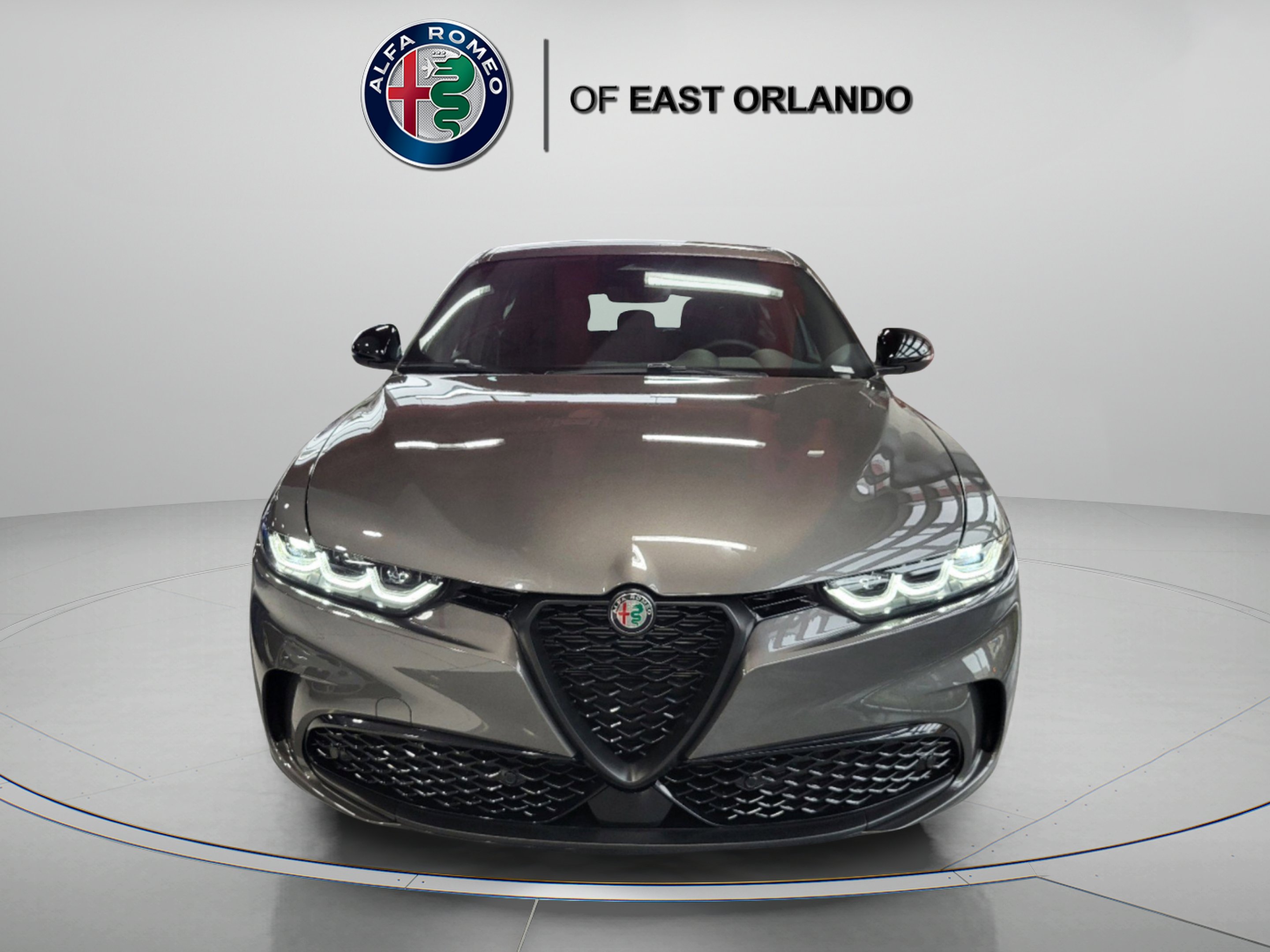 New 2025 Grigio Ascari Metallic Alfa Romeo  image 2