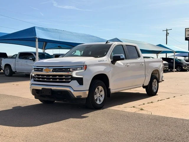 Used 2026 White Chevrolet LT image 7