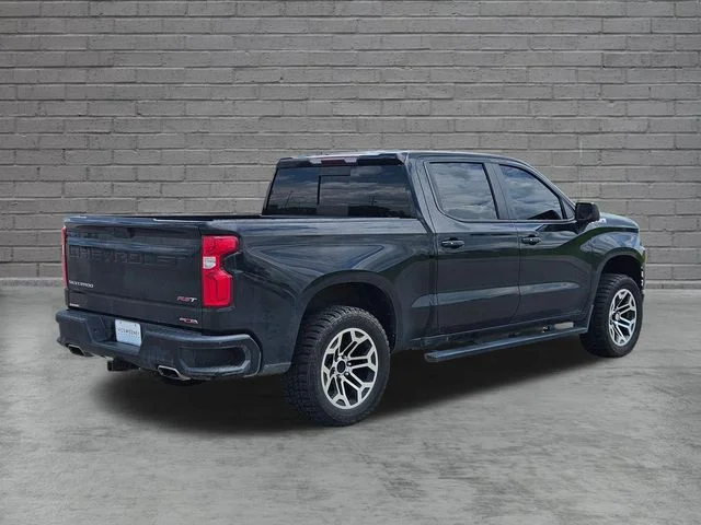 Used 2019 Black Chevrolet RST image 5