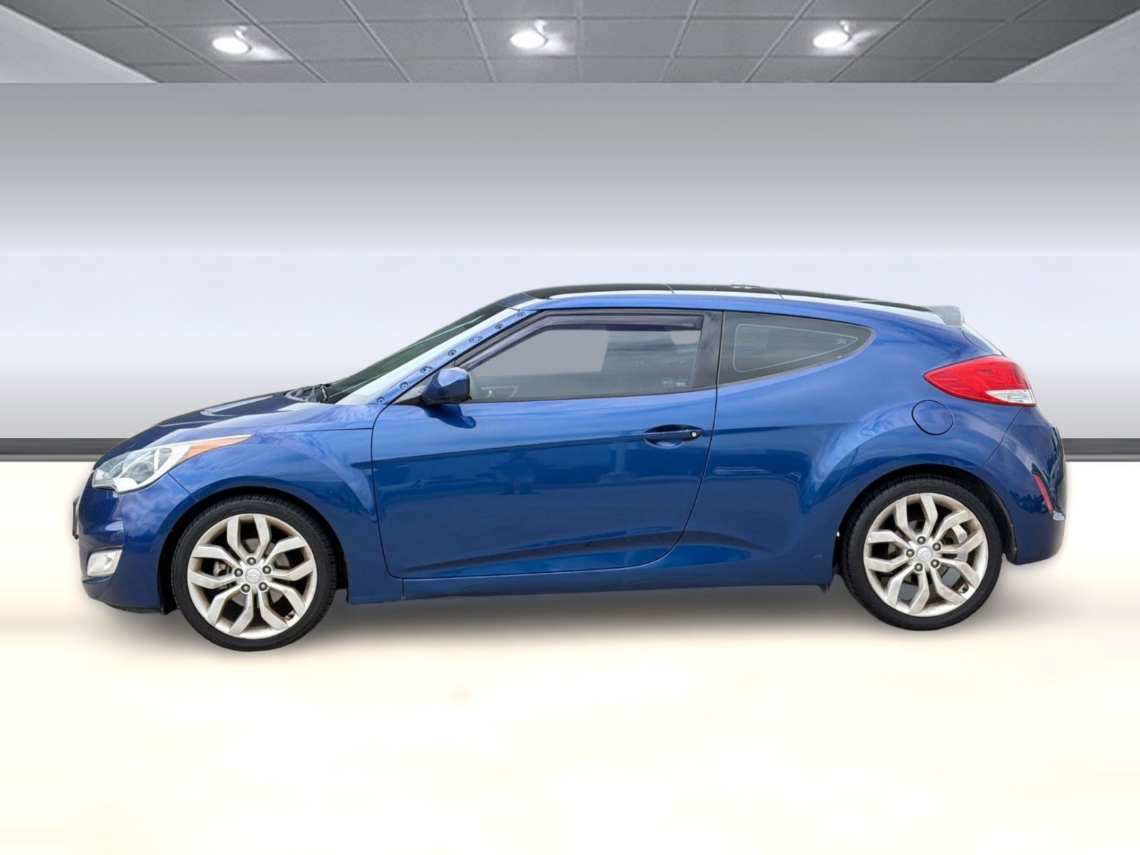 Used 2015 Hyundai Veloster Base with VIN KMHTC6AD2FU241497 for sale in Greenville, TX