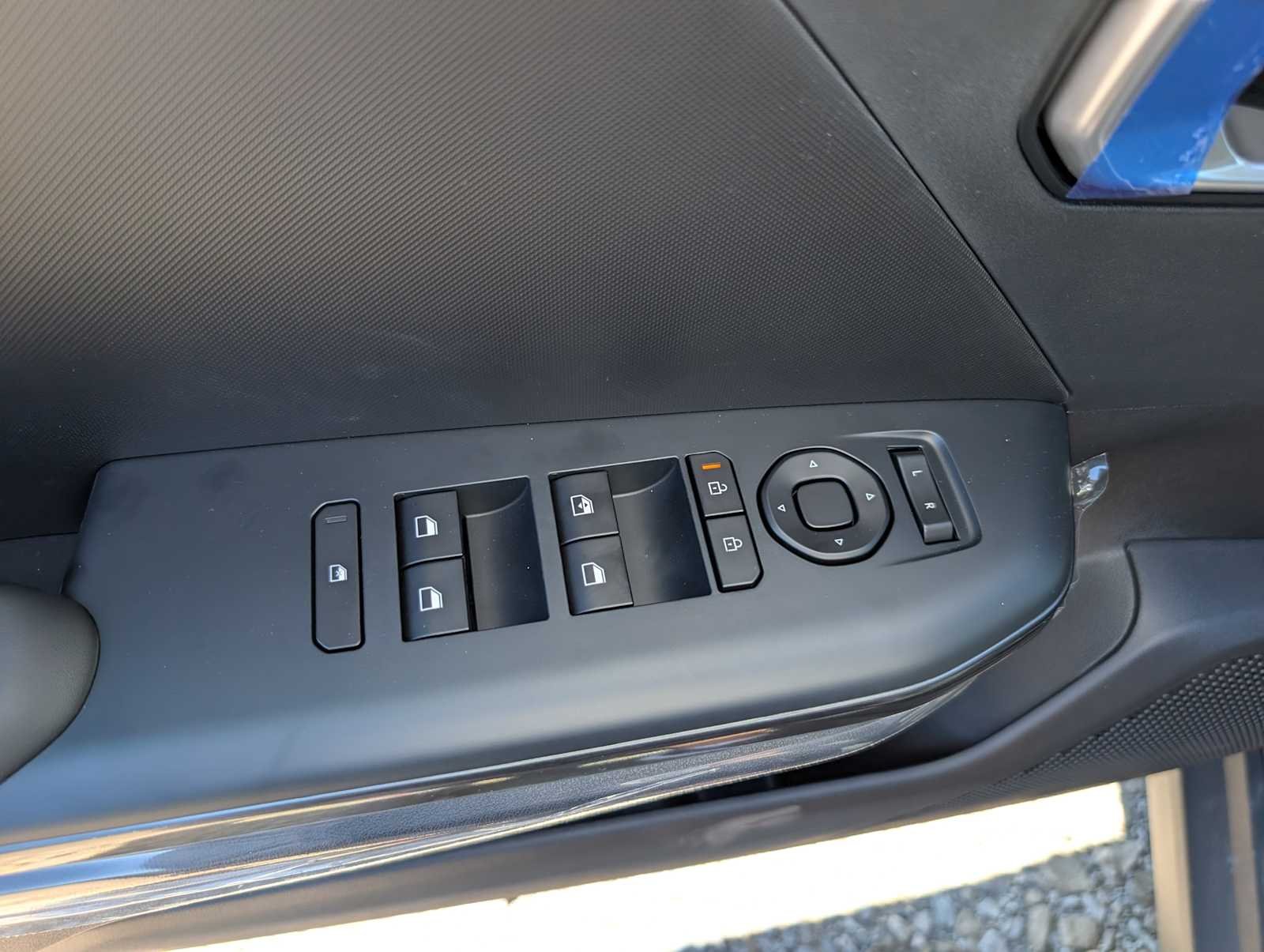 New 2026 Aurora Black Pearl Kia LXS image 28