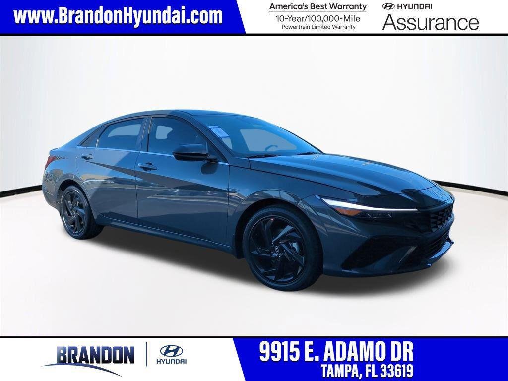 New 2026 Gray Hyundai SEL Sport Premium image 1