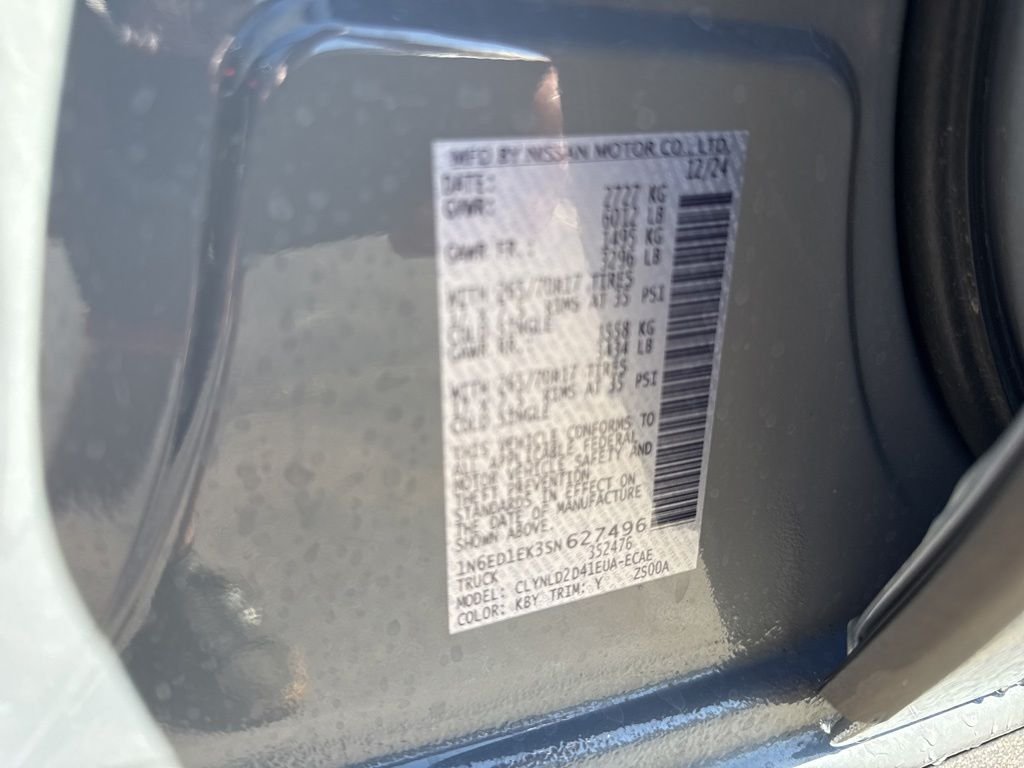 Used 2025 Gray Nissan PRO-4X image 10