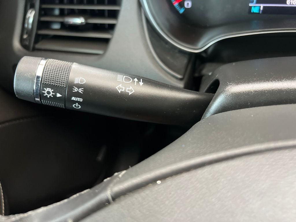 Used 2015 Blue Chevrolet LTZ image 37