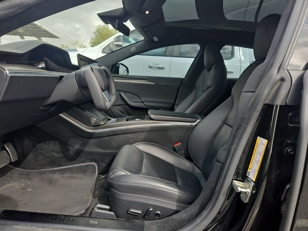 2021 Tesla Model S Plaid photo 2