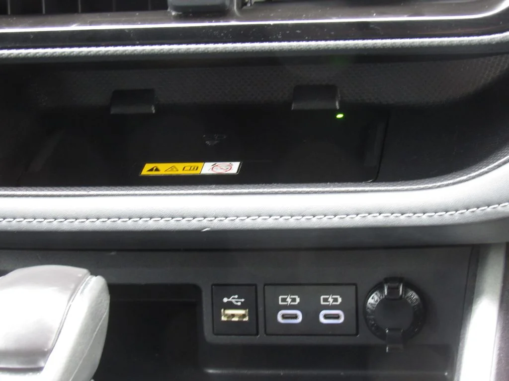 2025 Toyota Highlander XSE - Photo 30