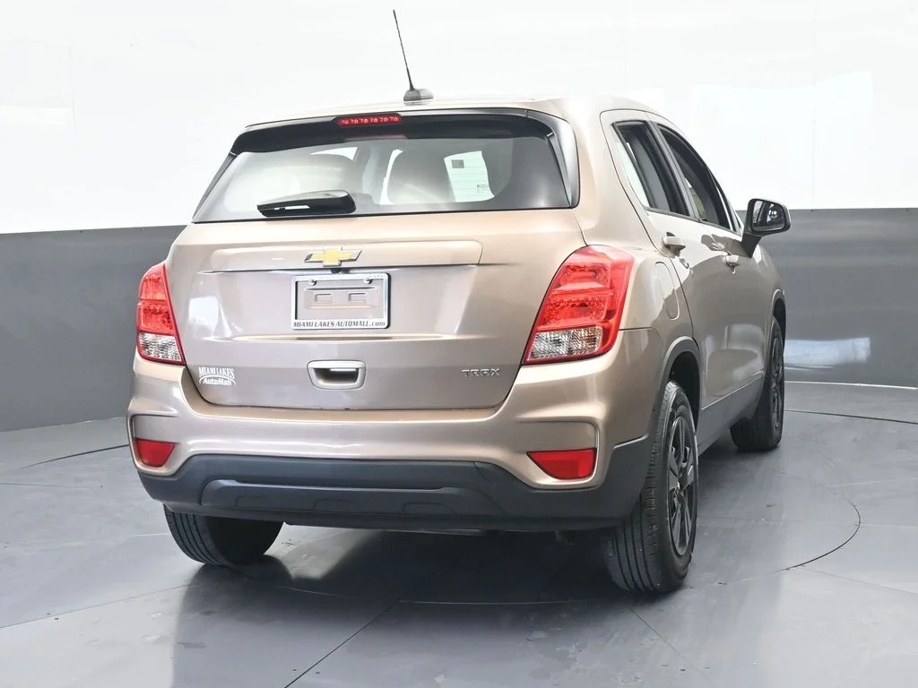 Used 2018 Sandy Ridge Metallic Chevrolet LS image 5