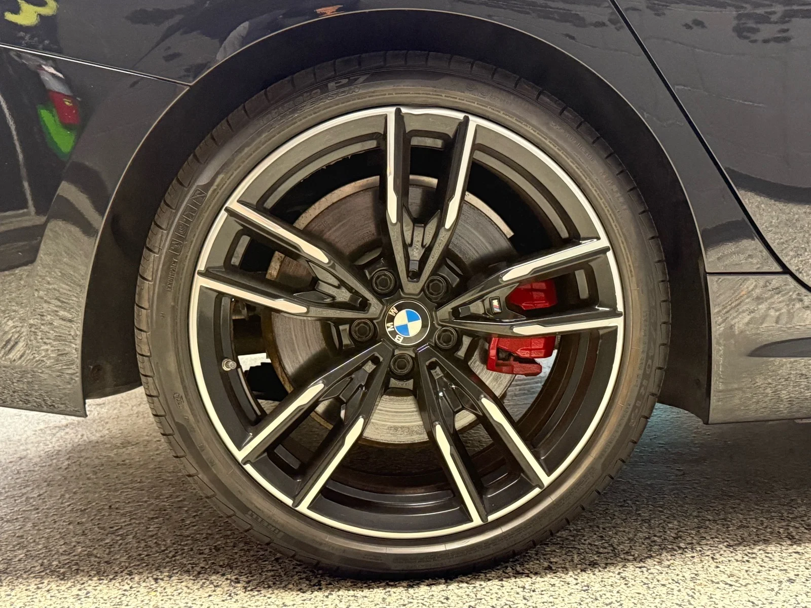 Used 2023 Black Sapphire Metallic (475) BMW M340i xDrive image 32