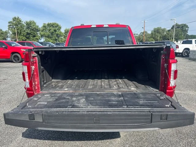Used 2022 Red Metallic Ford Lariat image 7