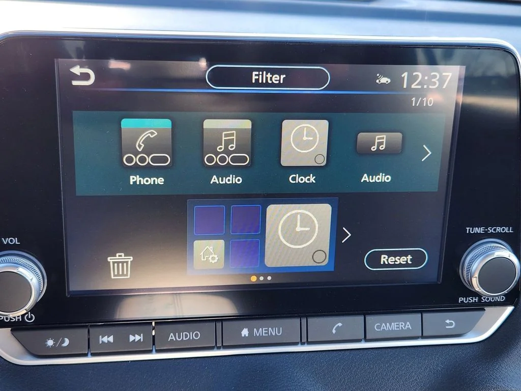2025 Nissan Sentra SR - Photo 21