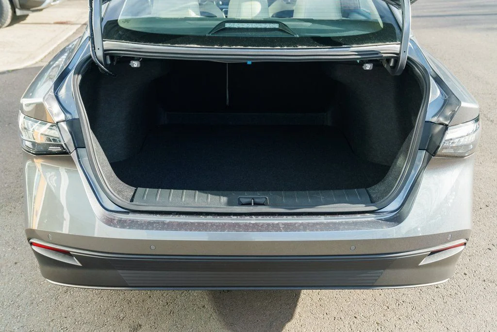 New 2026 Gun Metallic Nissan SL image 8