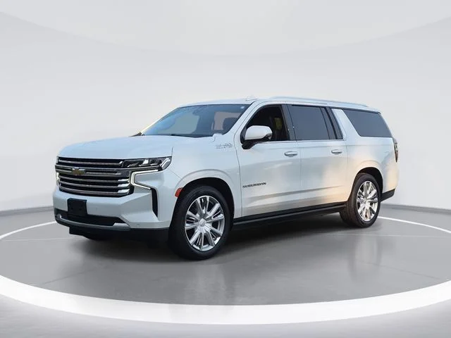Used 2021 Beige Chevrolet High Country image 1