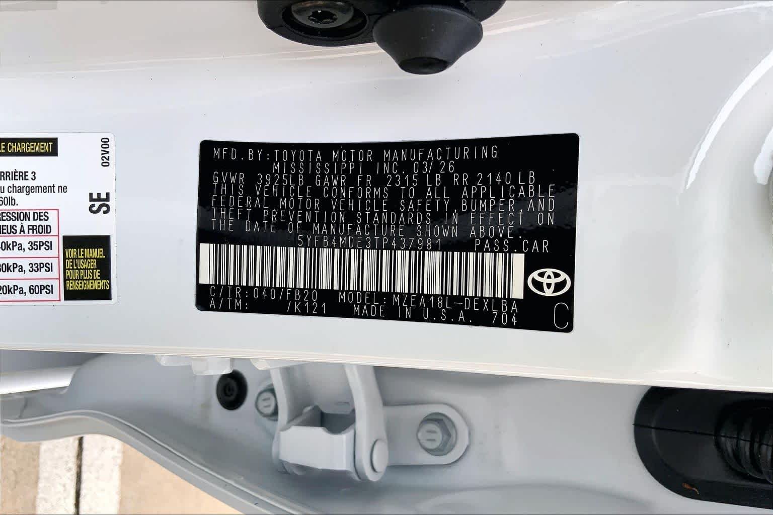 Used 2026 Ice Cap Toyota LE image 33