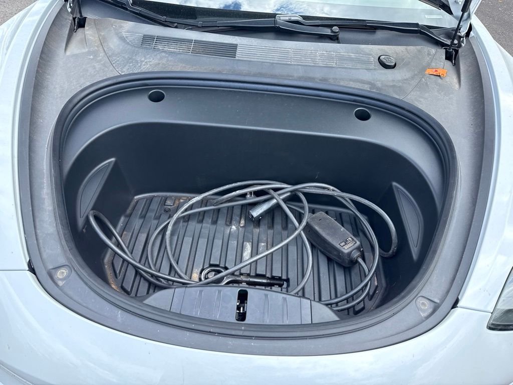 Used 2021 Pearl White Multi-Coat Tesla Standard Range Plus image 24