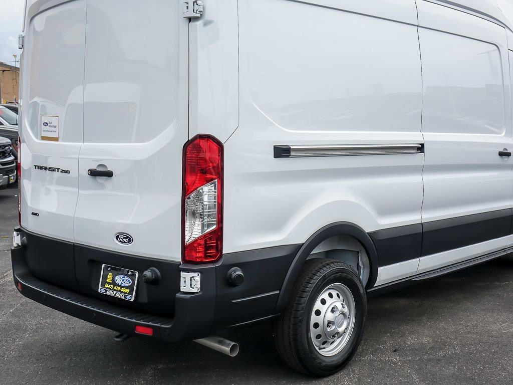 Used 2026 Oxford White Ford T-250 148 Hi Rf image 9