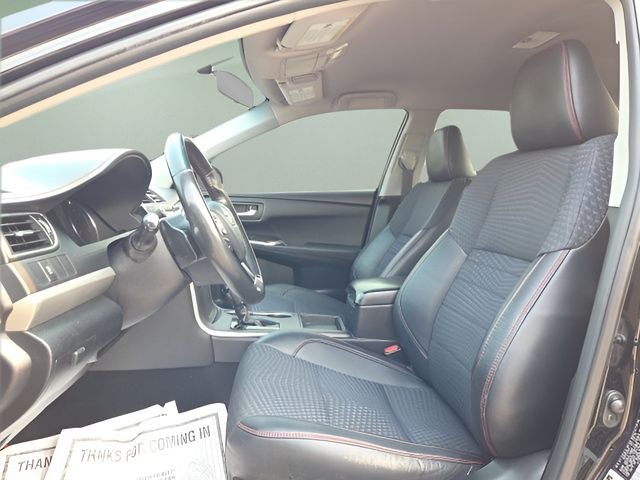 Used 2015 Black Toyota LE image 9