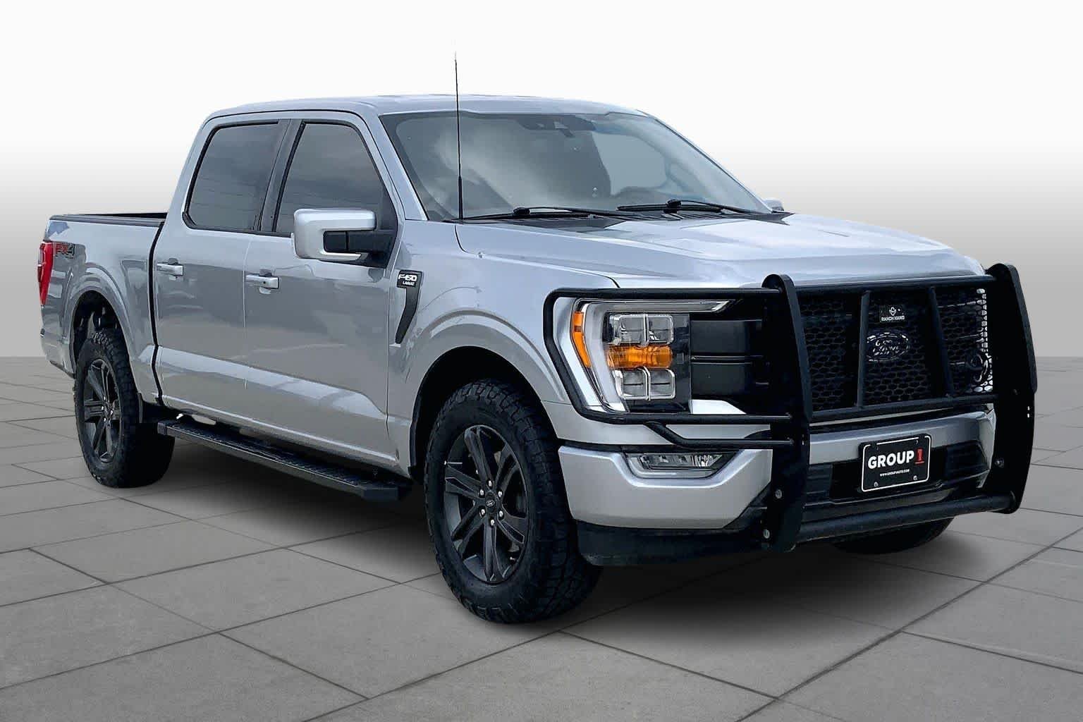 Used 2023 Iconic Silver Metallic Ford LARIAT image 3