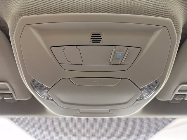 Used 2018 Blue Ford Titanium image 13