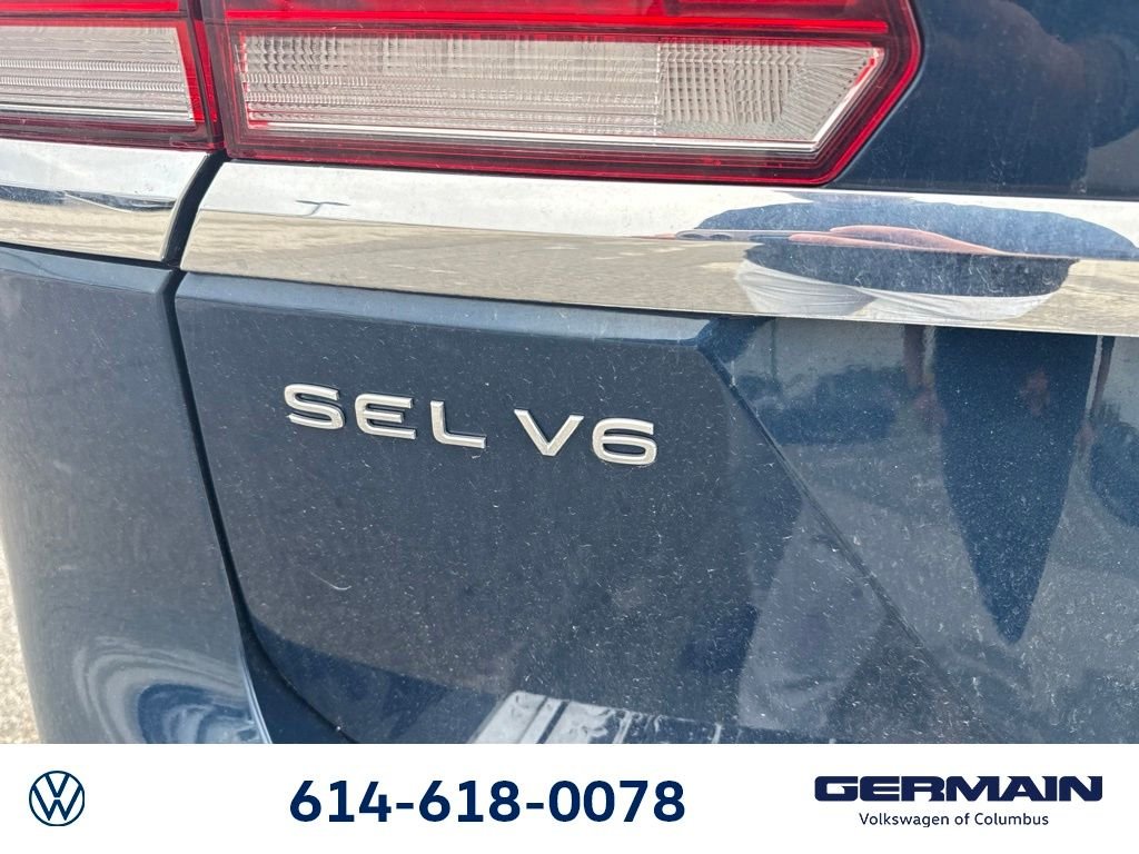 Used 2021 Blue Metallic Volkswagen 3.6L V6 SEL Premium R-Line image 20