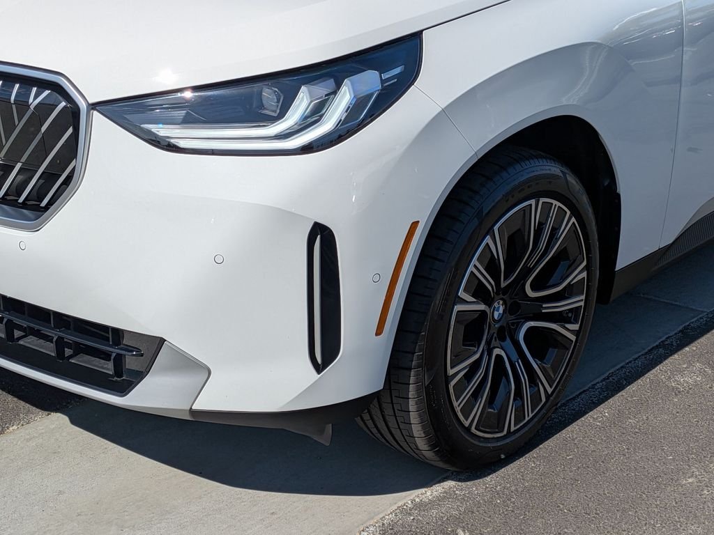 Used 2025 White BMW 30 xDrive image 22
