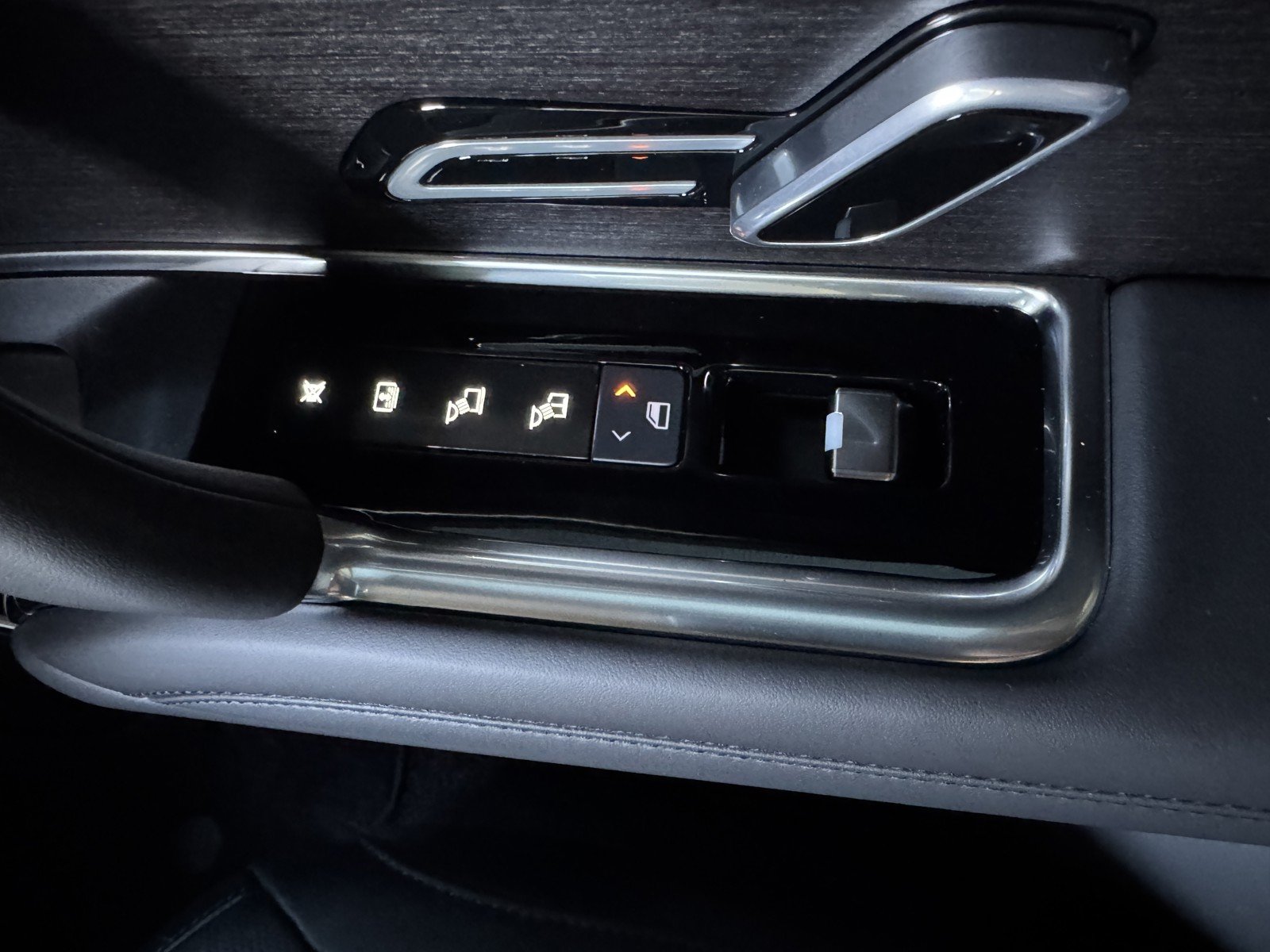 2026 Land Rover Range Rover SE - Photo 20