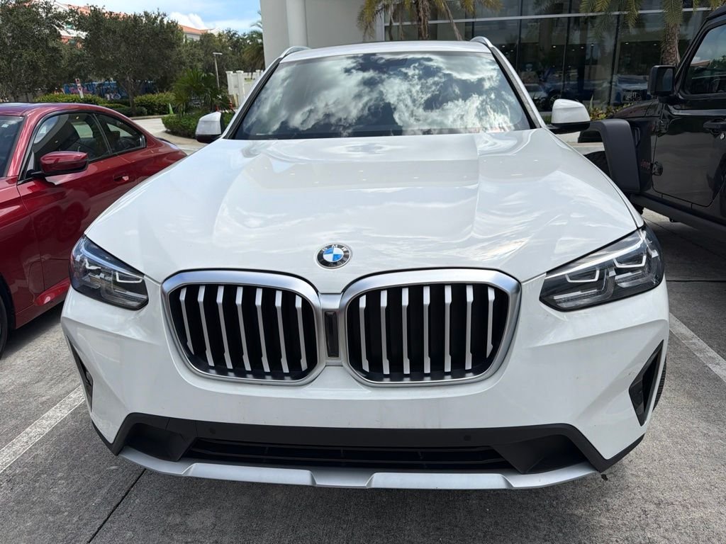 Certified Used 2022 Alpine White BMW sDrive30i image 3