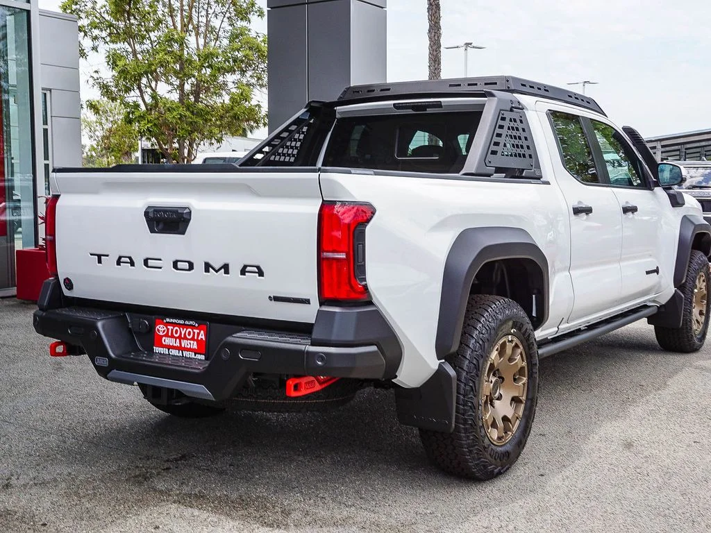 2026 Toyota Tacoma Trailhunter - Photo 6