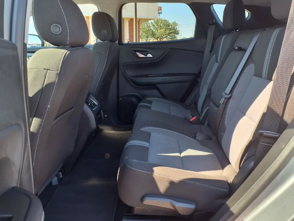 Used 2025 Gray Chevrolet LT image 10