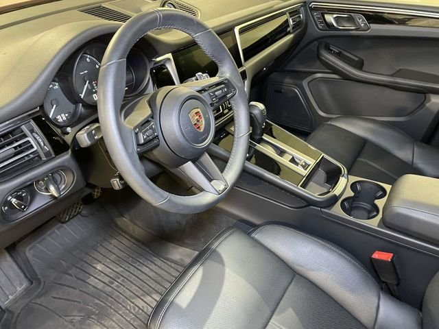 Used 2026 Red Porsche  image 4