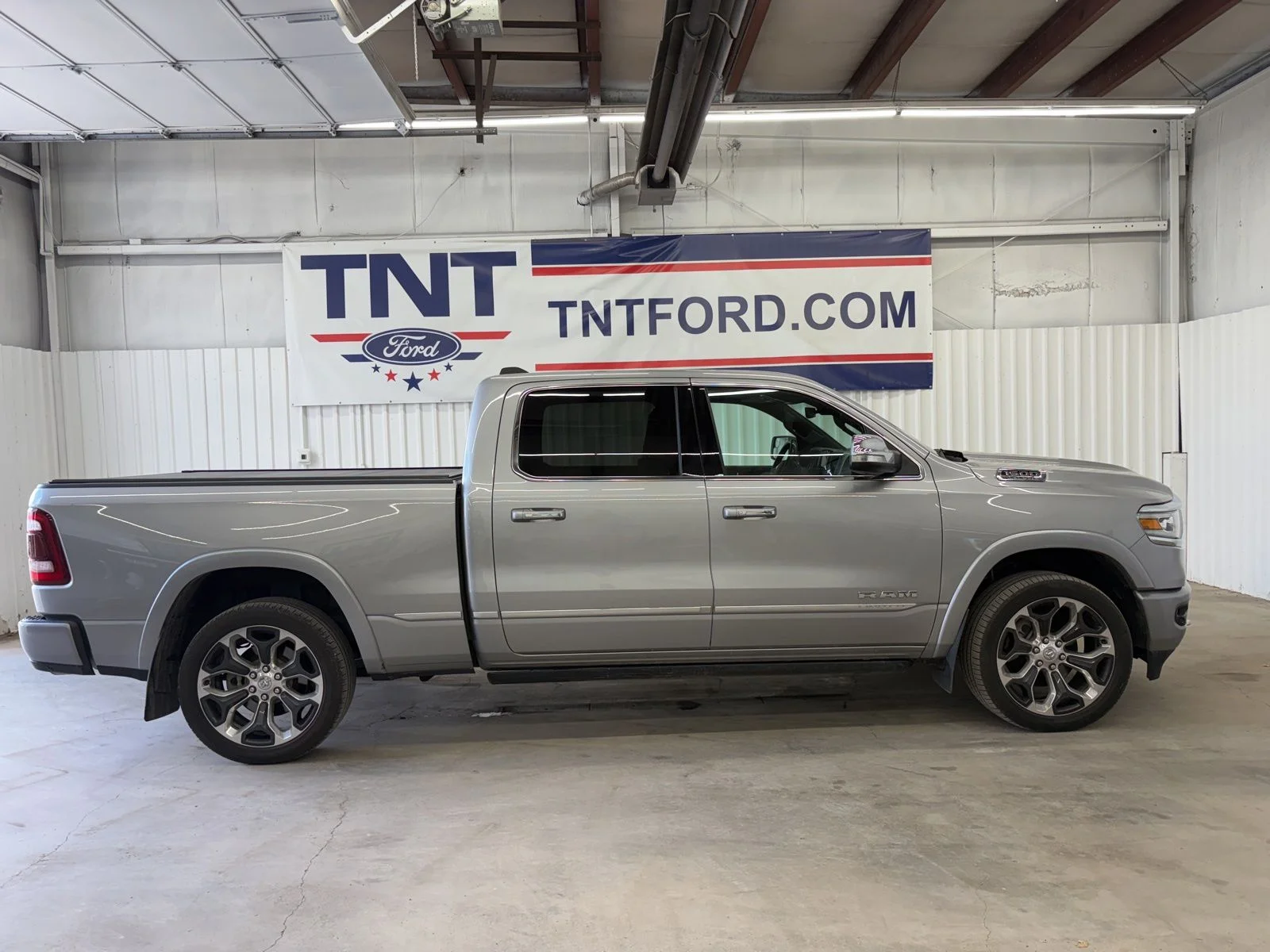 2020 RAM 1500 Limited 4x4 Crew Cab 6'4's photo