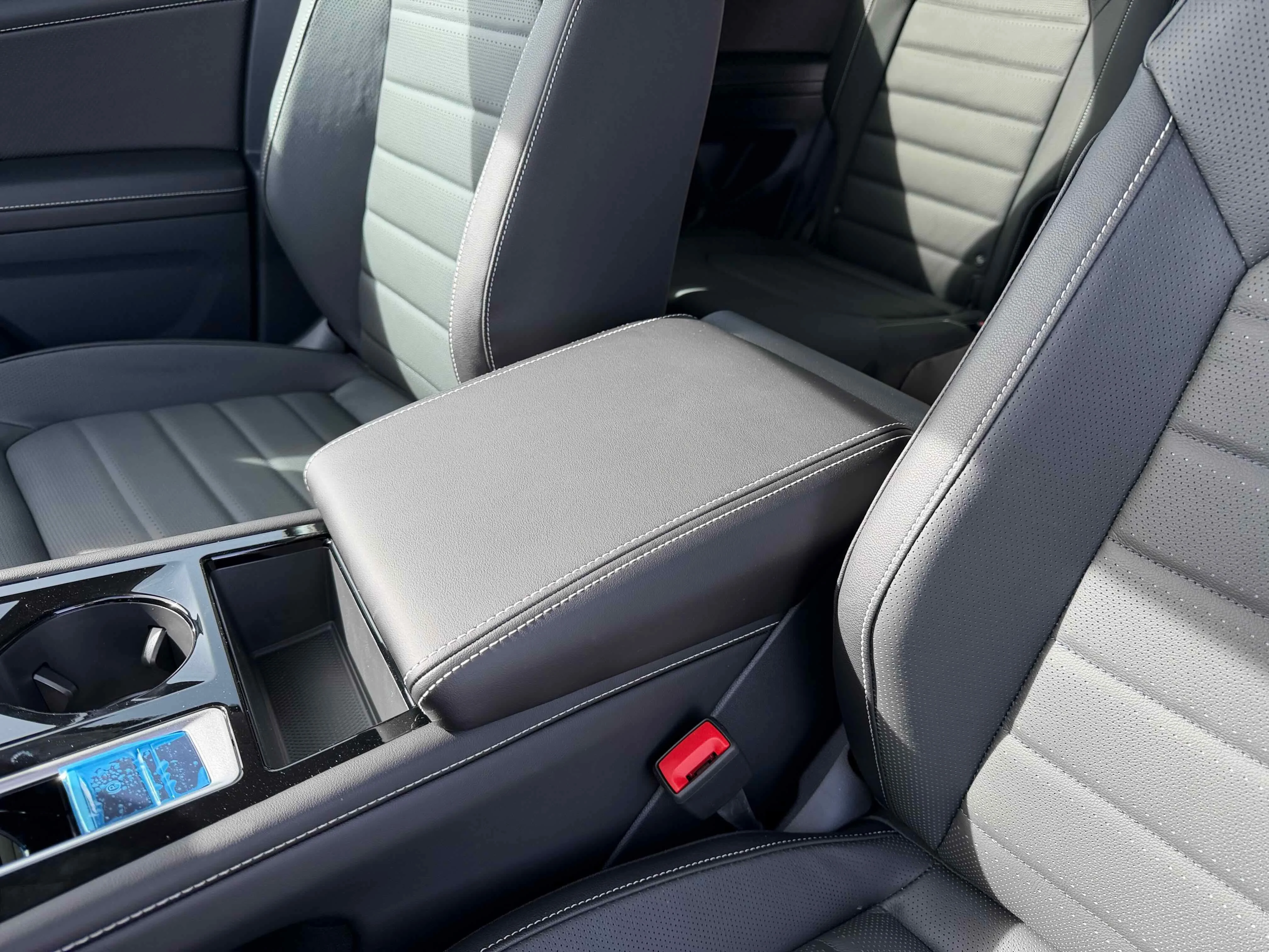 New 2026 Silver Mist Volkswagen 2.0T SEL image 26