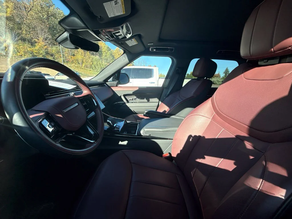 Certified Used 2025 Brown Land Rover Dynamic SE image 5