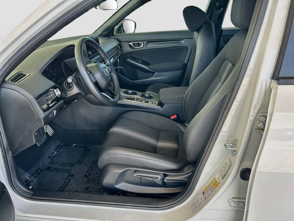 Certified Used 2026 Platinum White Pearl Honda Sport image 18