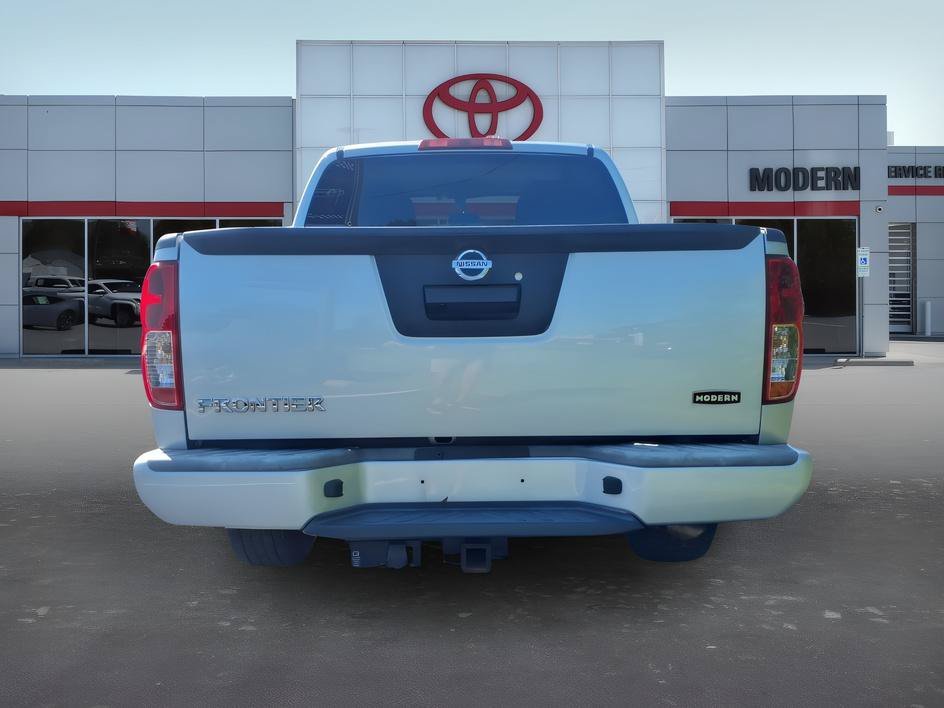 Used 2021 Brilliant Silver Metallic Nissan S image 4