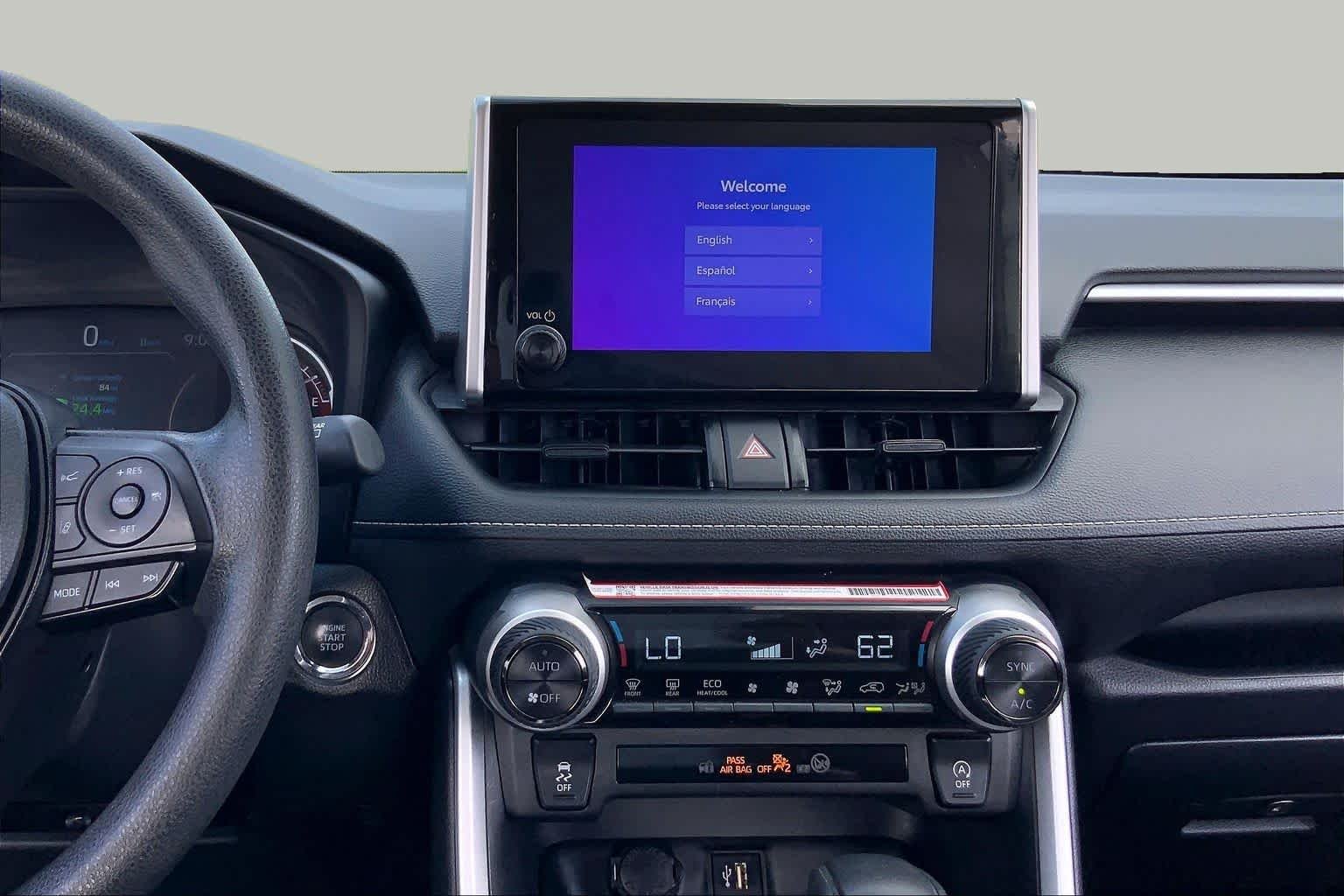 Used 2025 Ice Cap Toyota XLE image 7