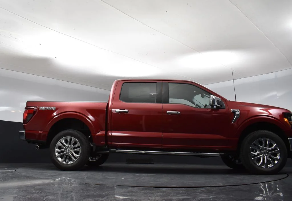 New 2026 Red Ford XLT image 30