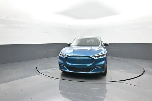 New 2026 Adriatic Blue Metallic Ford Select image 3