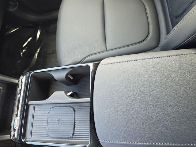 New 2026 White Hyundai SEL Convenience image 20