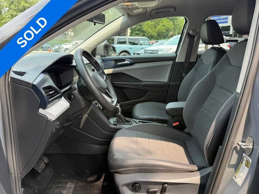 Used 2022 Gray Volkswagen 1.5T SE image 20