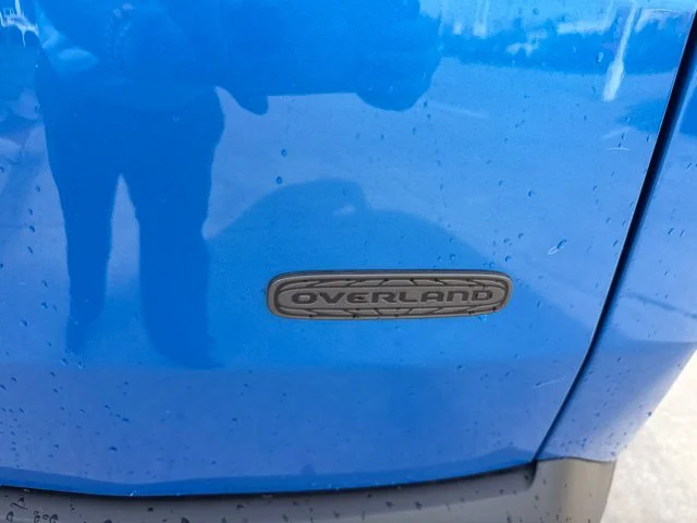 New 2027 Blue Jeep Overland image 6