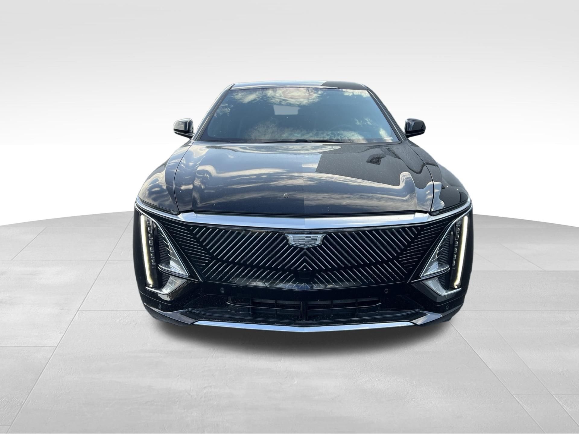 Used 2024 Black Cadillac Tech image 2